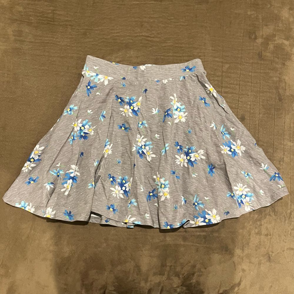 Gray Floral Skater Skirt Junior’s Small
